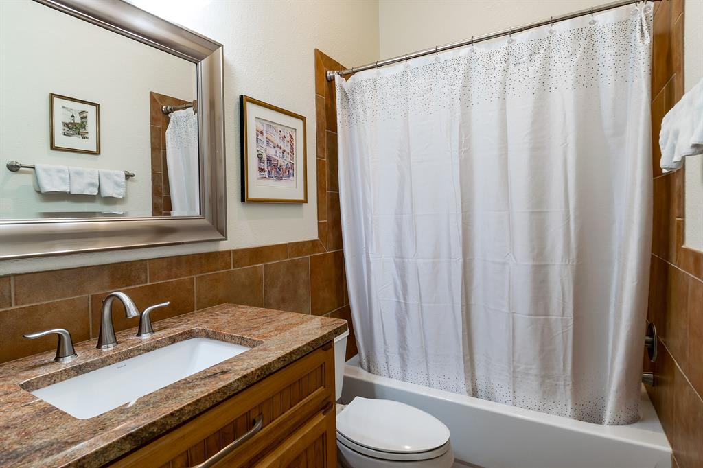 Twin Creeks Raintree Estates - Residential