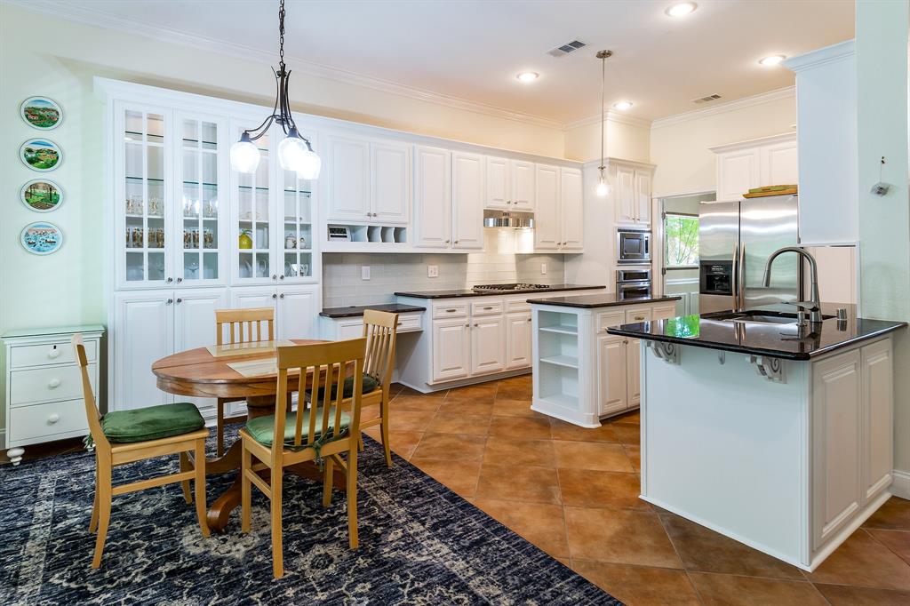 Twin Creeks Raintree Estates - Residential