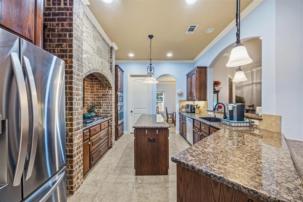 1066 Canyon Lake Road