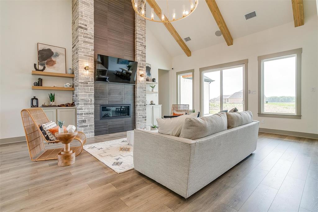 Tuscan Ests - Residential