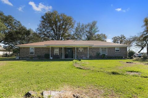 Photo of 12475 Fm 2728, Terrell, TX 75161 (MLS # 21107456)
