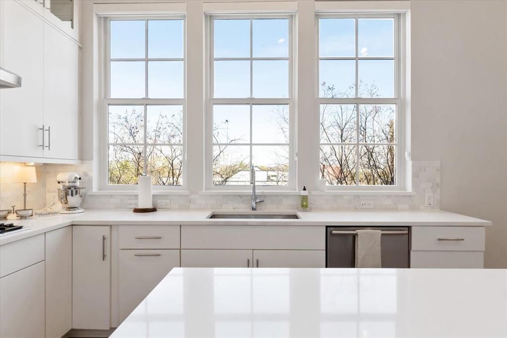 Addison Grove Add - Residential