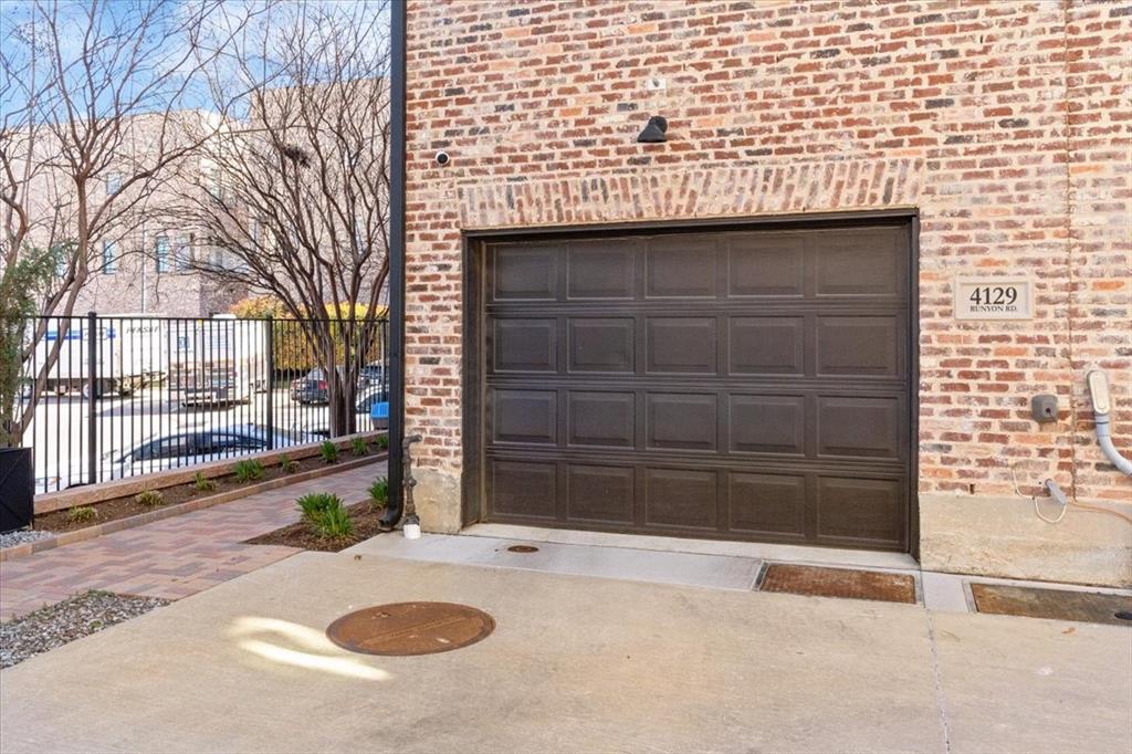 Addison Grove Add - Residential