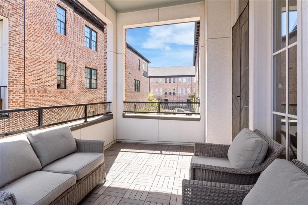 Addison Grove Add - Residential