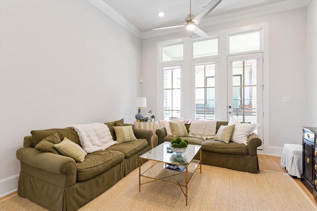 Addison Grove Add - Residential