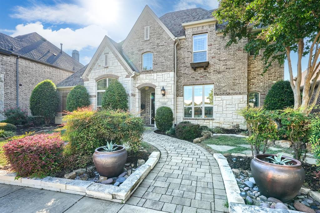 1208 Damsel Caitlyn Drive