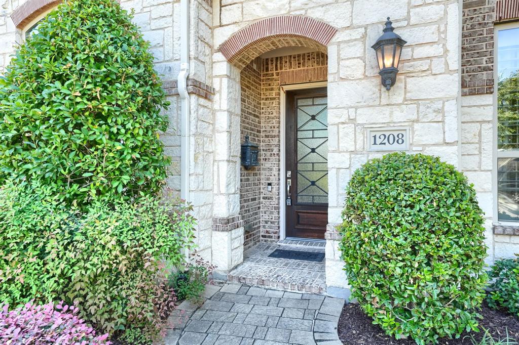 1208 Damsel Caitlyn Drive