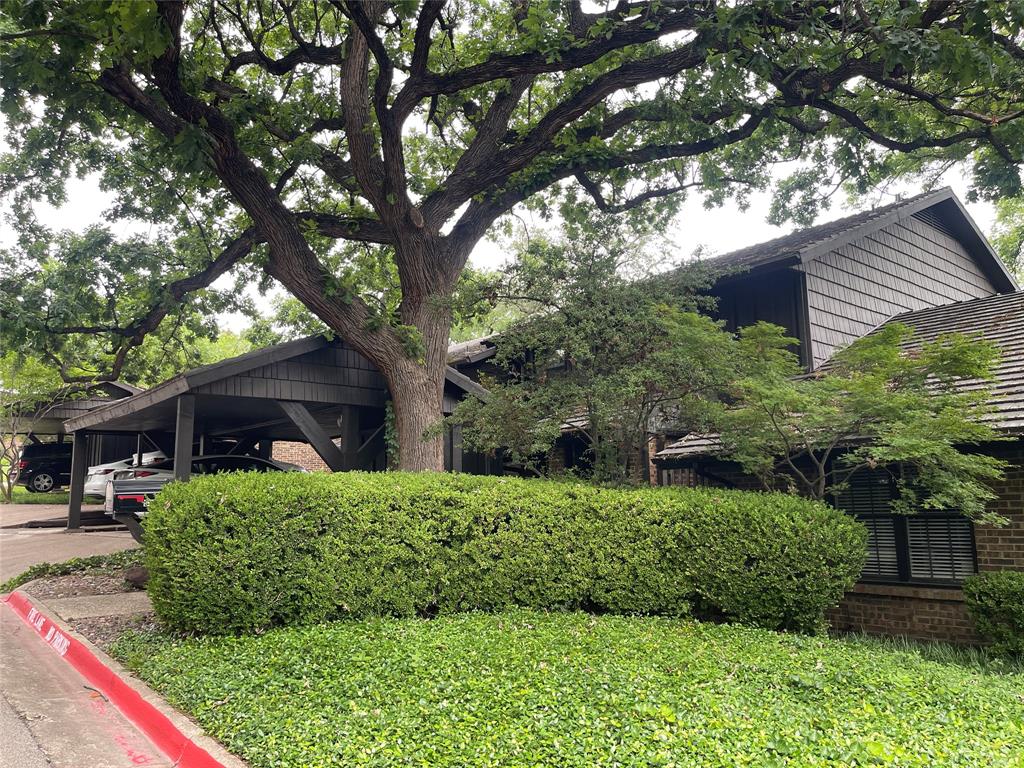 Photo of 6949 Helsem Way #131, Dallas, TX 75230 (MLS # 21375218)