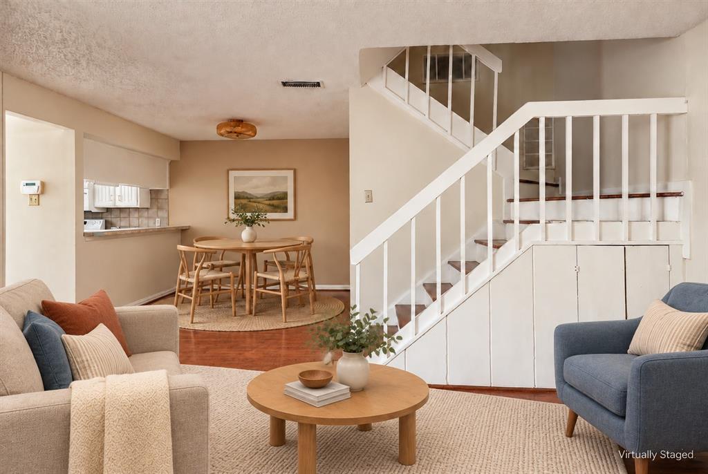 895 Dublin Drive 4
