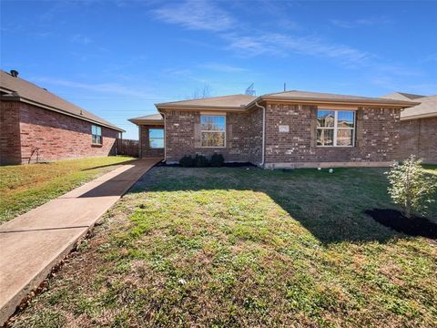 1778 Overlook Drive Lancaster TX 75146