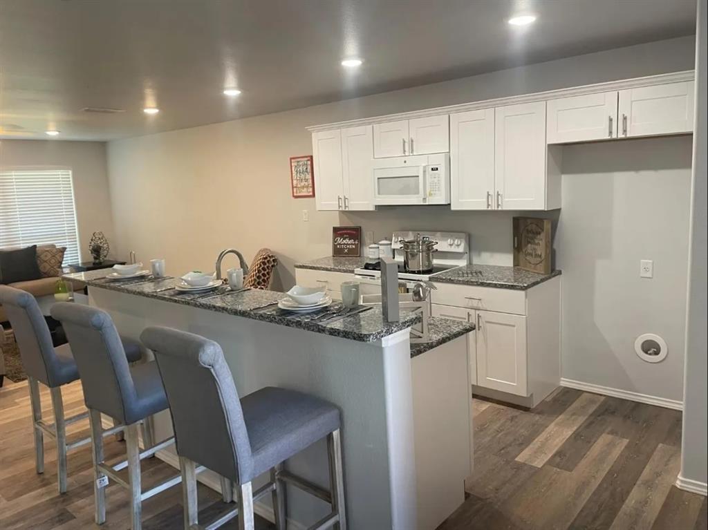 Hill Vly - Residential