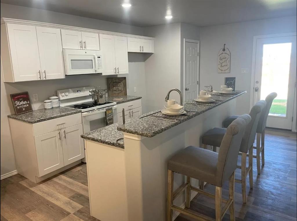 Hill Vly - Residential