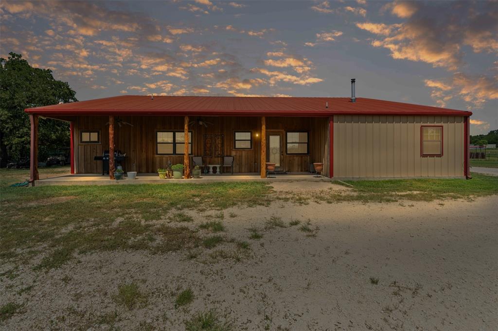 227 W Lipan Drive