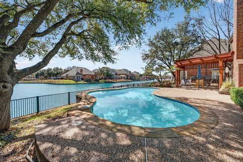 3004 Waterway Court Arlington TX 76012
