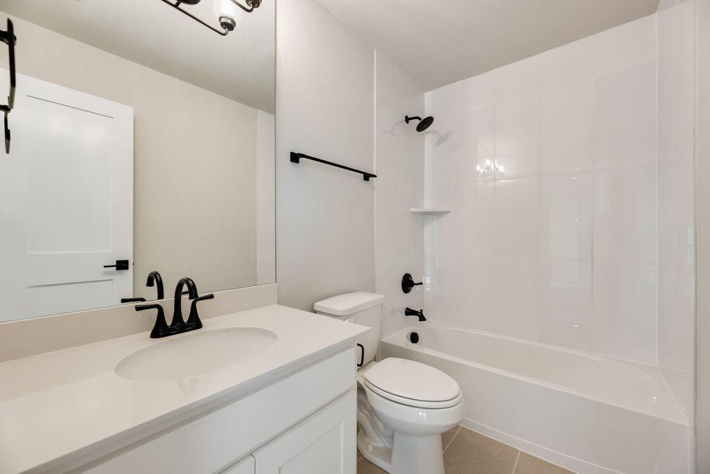 Grand Estates of Anna - Residential