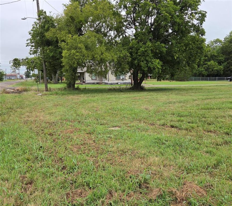 THE SELLER IS HIGHLY MOTIVATED TO SELL THE PROPERTY!!  Welcome to Honey Grove which is known to be the Sweetest Town in Texas!!!  This 0.25-Acre Residential Property is a Level Corner Lot and ready to build your Dream Home.  There are established trees on the perimeter of the lot for shade.  City Water and City Sewer are available.  Honey Grove is located between the New Bois d'Arc Lake which is now open and the New Lake Ralph Hall which is currently being built.  The Caddo National Grasslands hunting area is just a few miles to the North.  There are numerous established lakes in the area for fishing, camping, picnicking, and recreation.  Come and enjoy the area events such as the Davy Crockett Days and the renown 4th of July Celebration and Fireworks Display.  Located about an hour from the DFW Metroplex area.