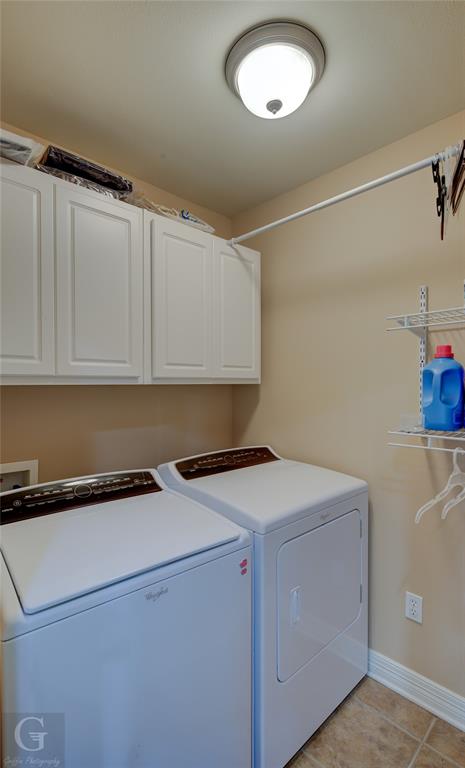 KINGS POINTE - Residential