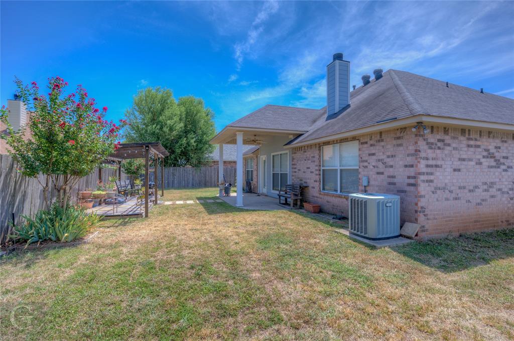 KINGS POINTE - Residential