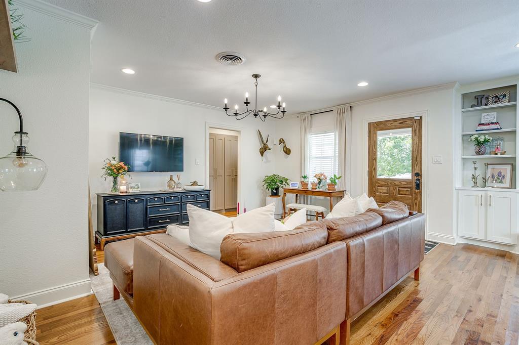 Chamberlain Arlington Heights - Residential