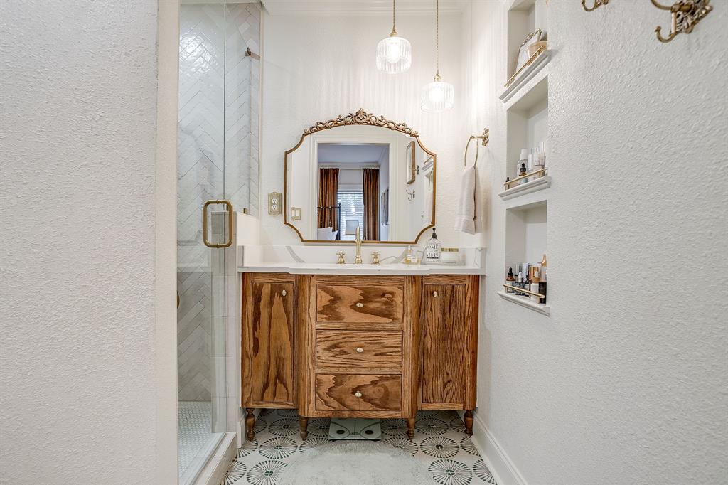 Chamberlain Arlington Heights - Residential