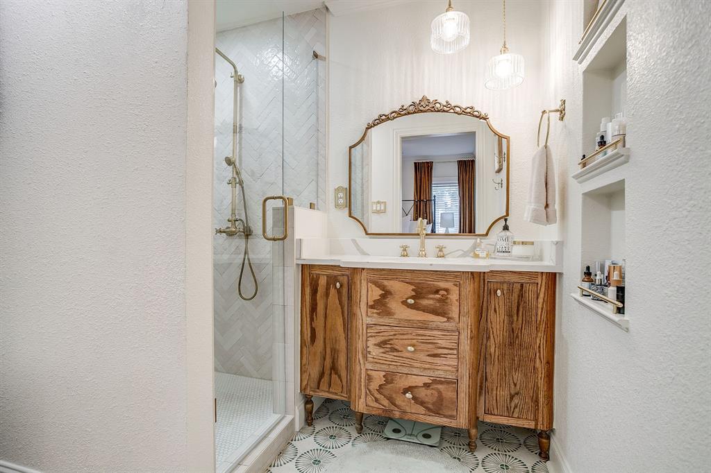 Chamberlain Arlington Heights - Residential