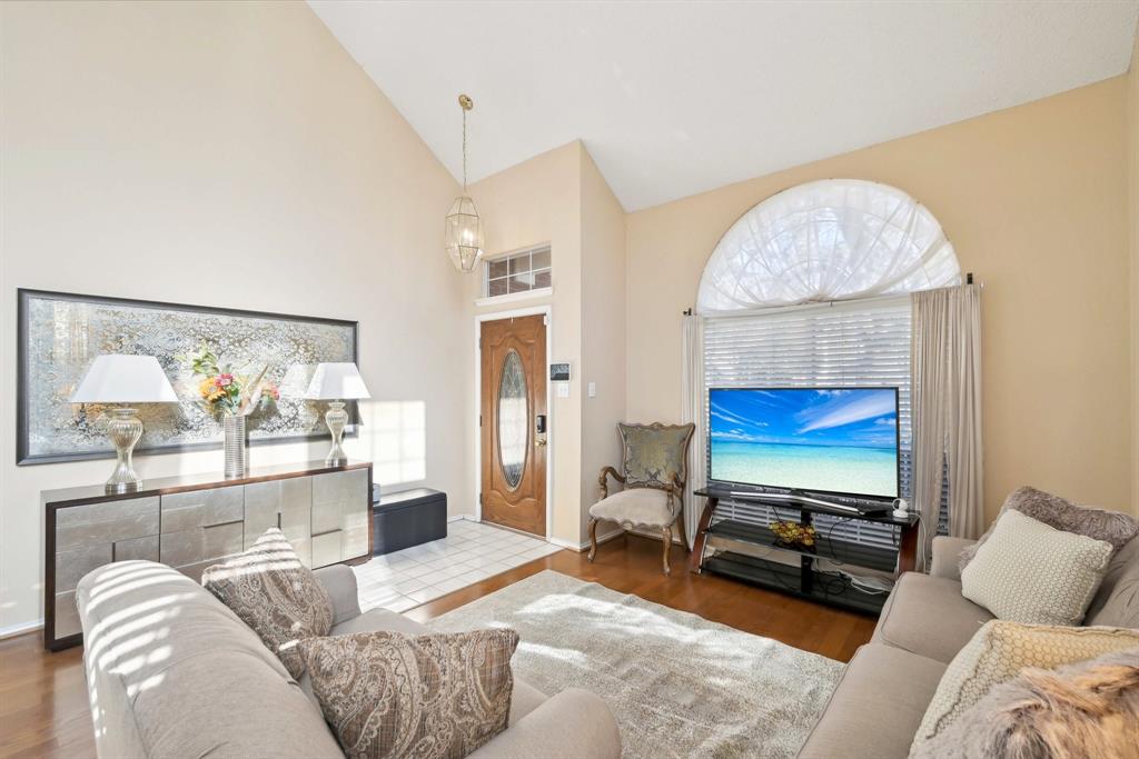 4812 Salmon Run Way
