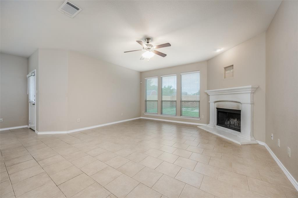 4512 Remuda Lane