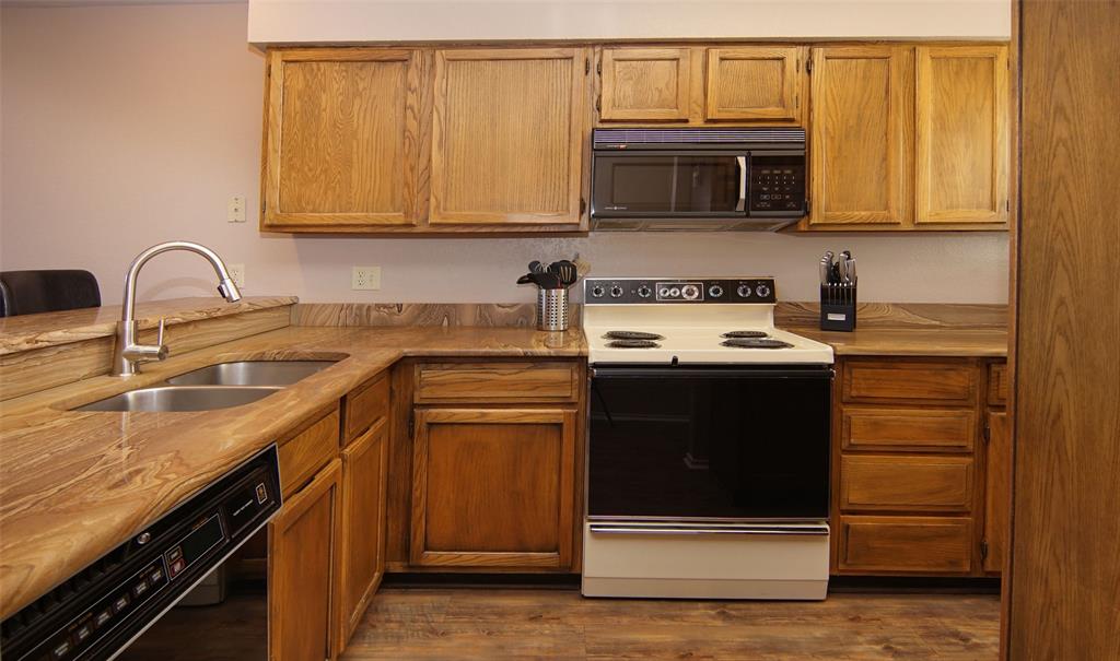 Villa S Bluff Cree - Residential