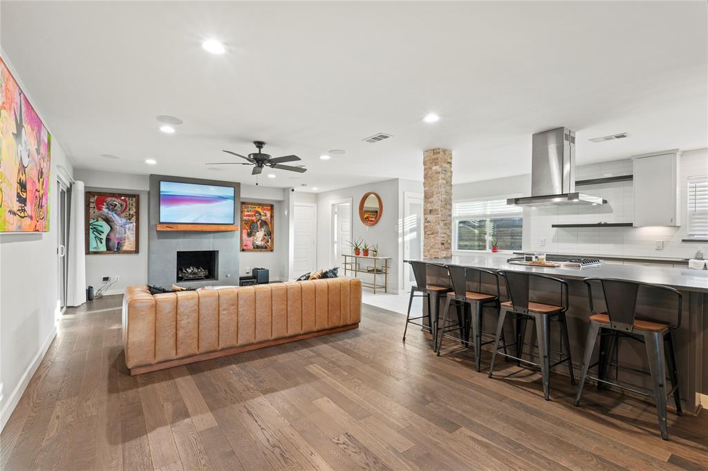 3116 Sharpview Lane