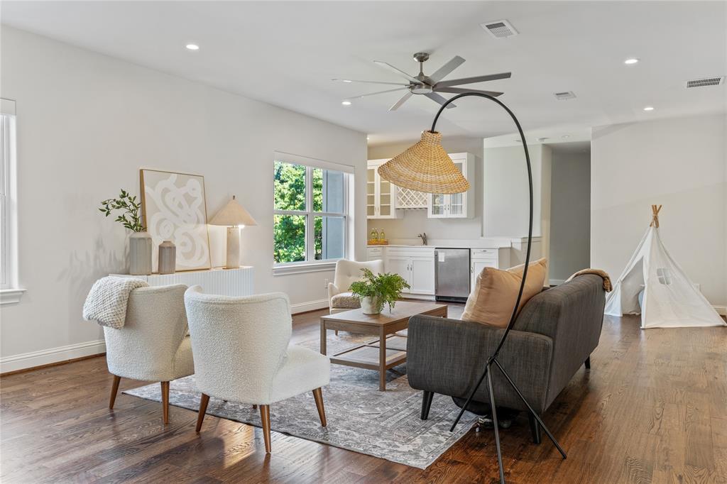 Luna Park Estates - Residential