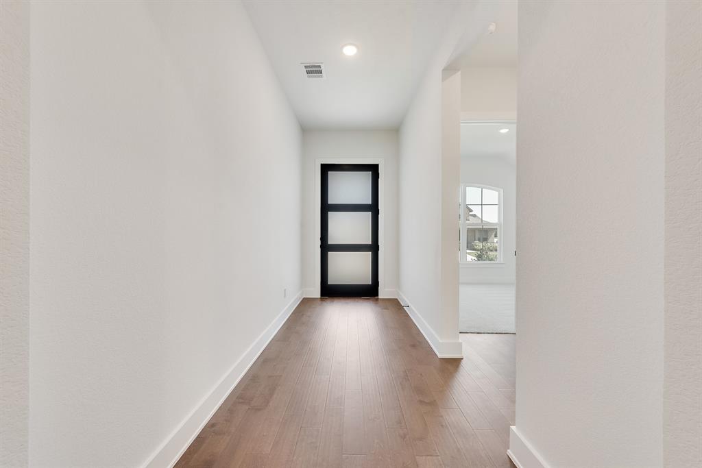 6036 Foxwheel Way