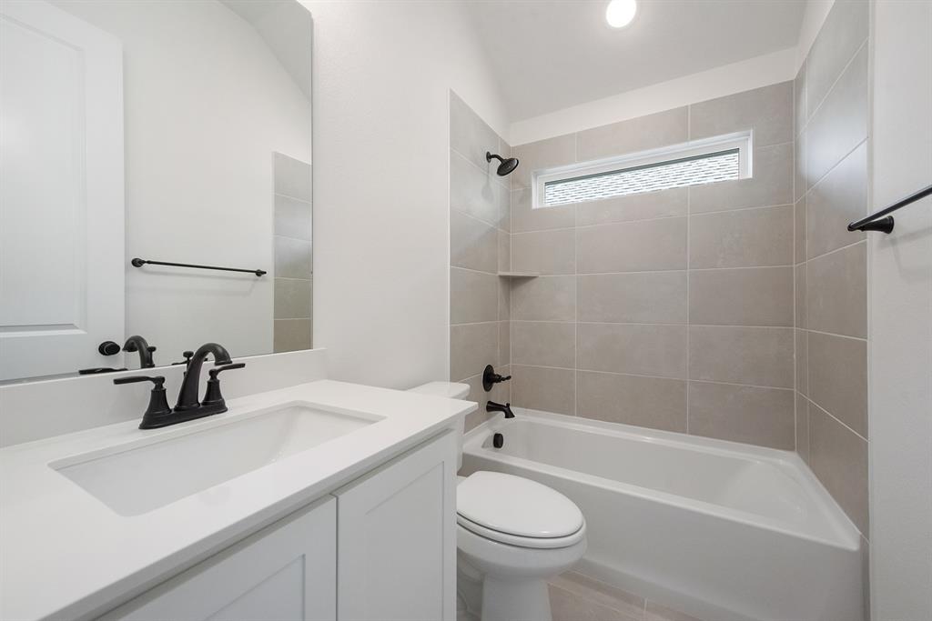 Tavolo Park - Residential