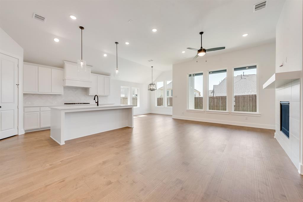 6036 Foxwheel Way