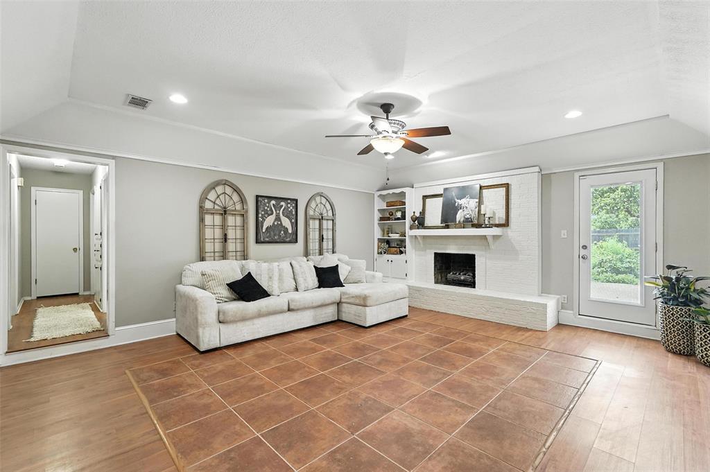 1630 Post Oak Drive