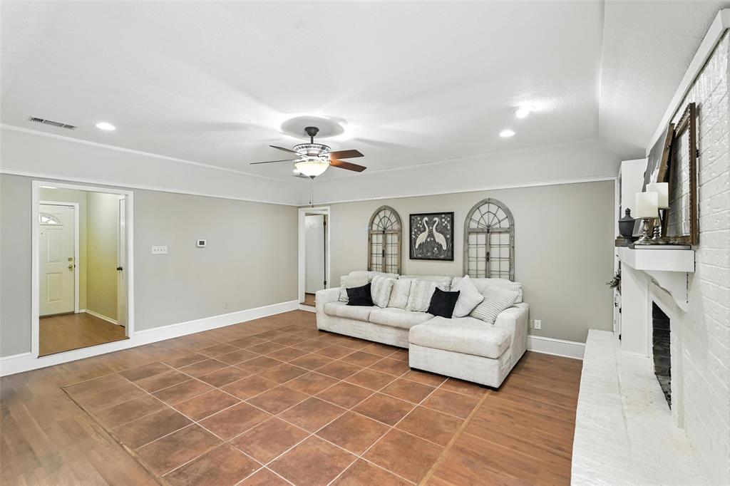 1630 Post Oak Drive