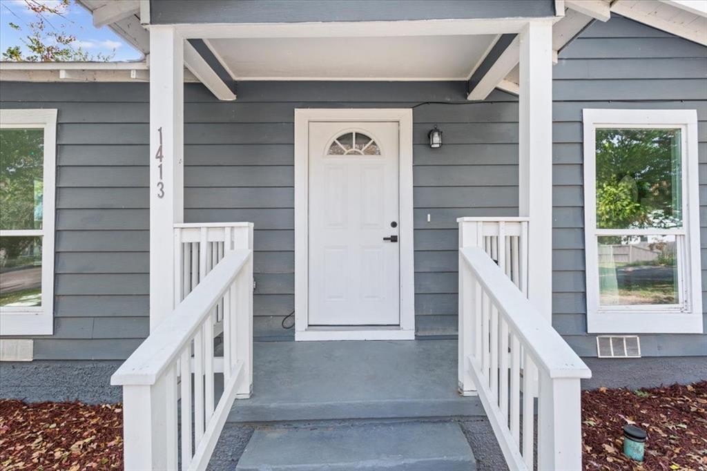 1413 Shelburne Street