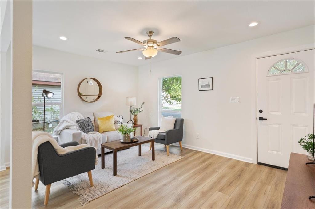 1413 Shelburne Street