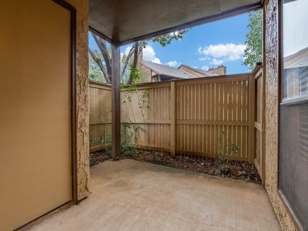 Cloisters Condo The - Residential Lease