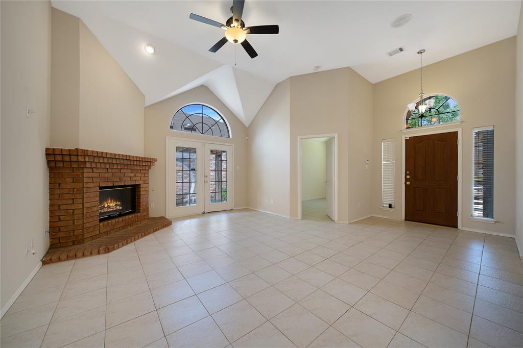 6912 Harvey Lane
