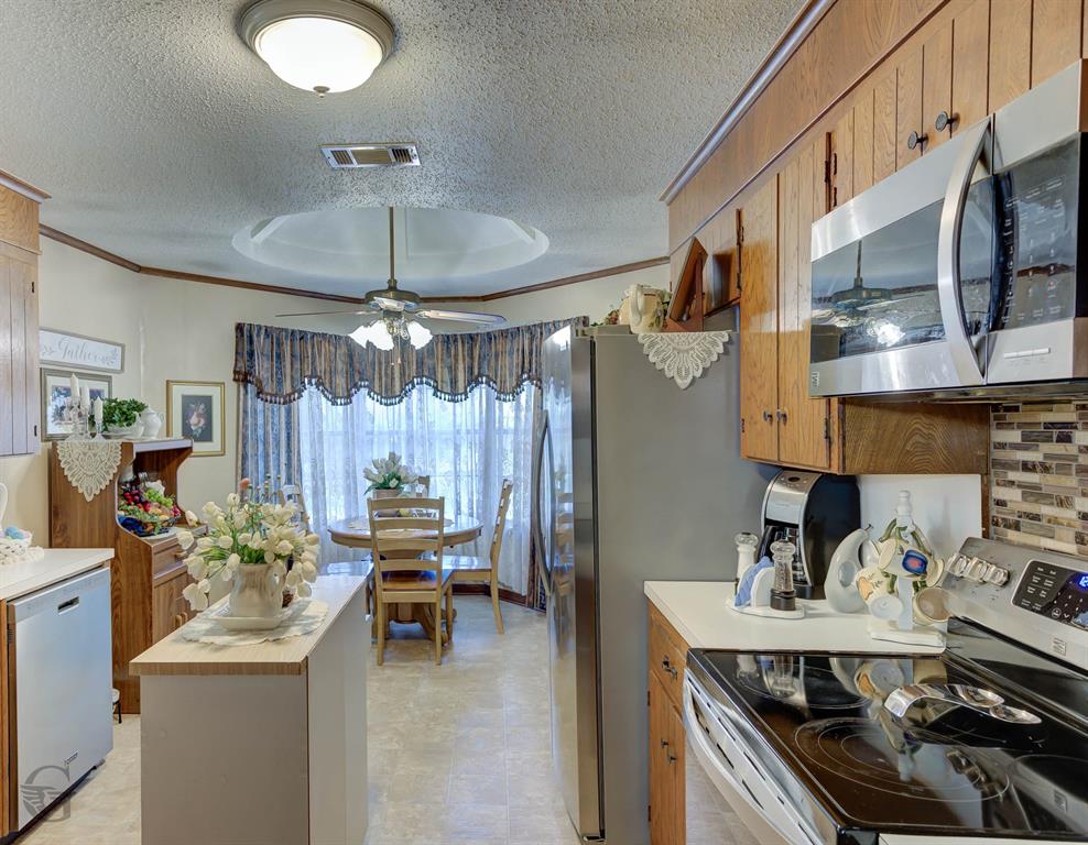 SOUTHPORT COUNTRY - Residential