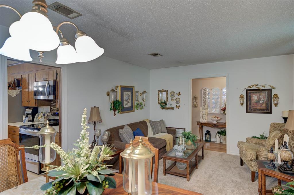 SOUTHPORT COUNTRY - Residential