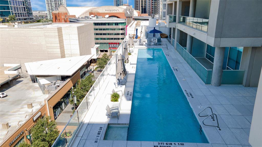 South Tower Residences - Residential