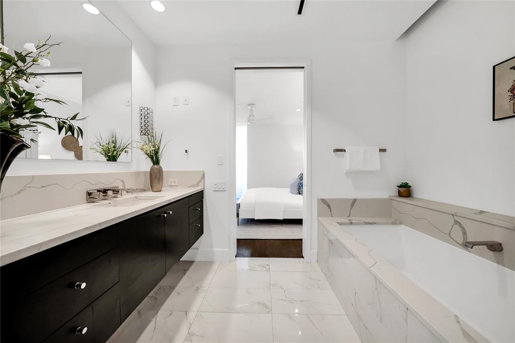 South Tower Residences - Residential