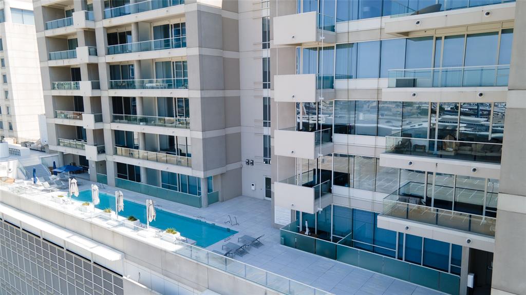 South Tower Residences - Residential