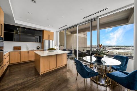 2408 Victory Park Lane 832 Dallas TX 75219