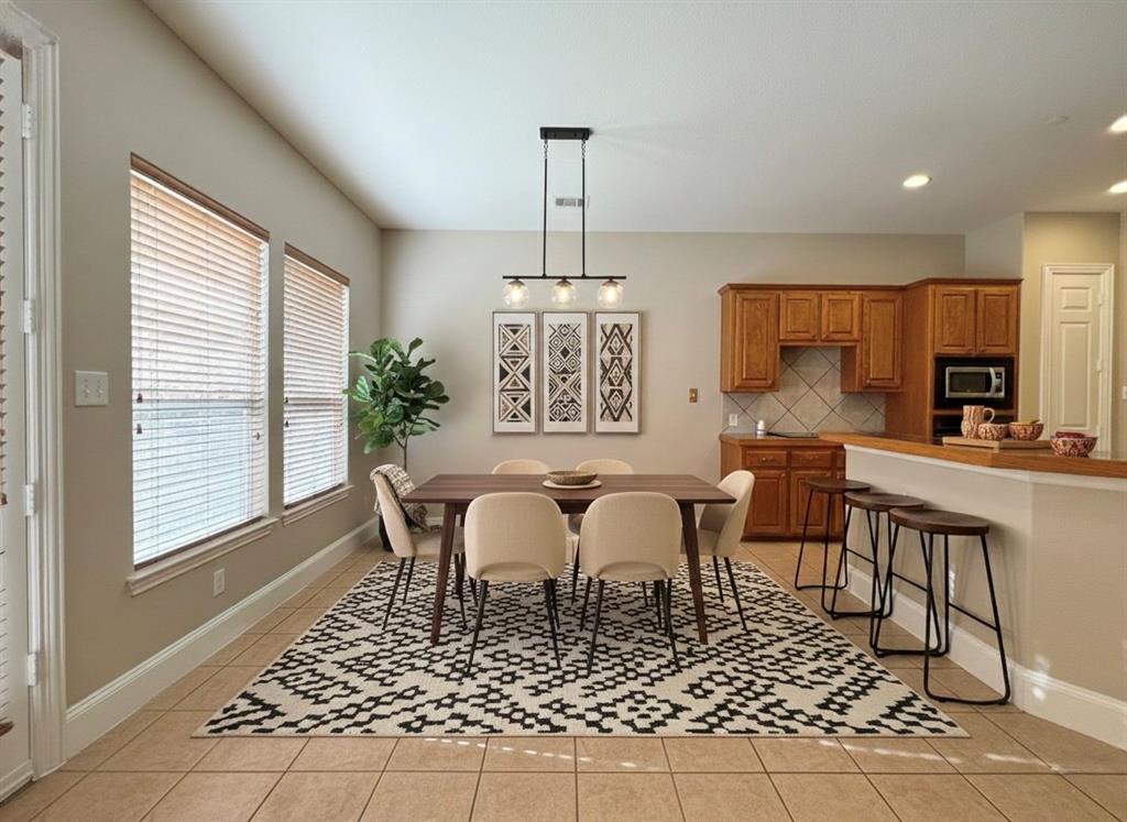 532 Silver Maple Drive