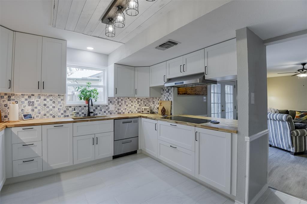 Prestonwood Estates Add - Residential