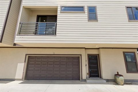 Tiny photo for 4115 Delano Place #3, Dallas, TX 75204 (MLS # 21100871)