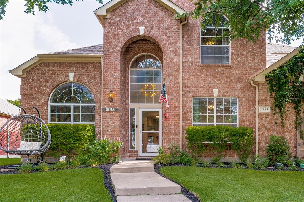 1723 Clarke Springs Drive