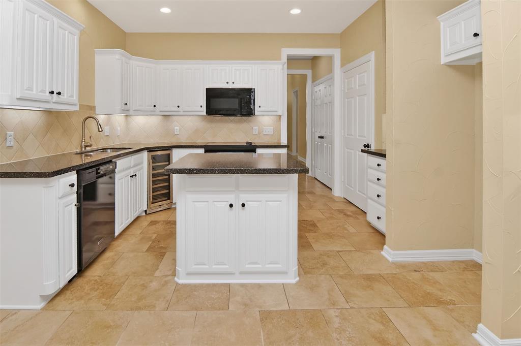 2122 Clear Lake Road